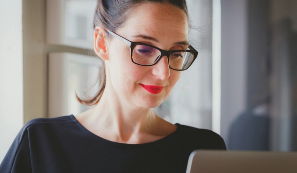 Handling Objections as a Founder: 5 Proven Strategies cover